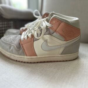 Air Jordan 1 Mid " Milan"